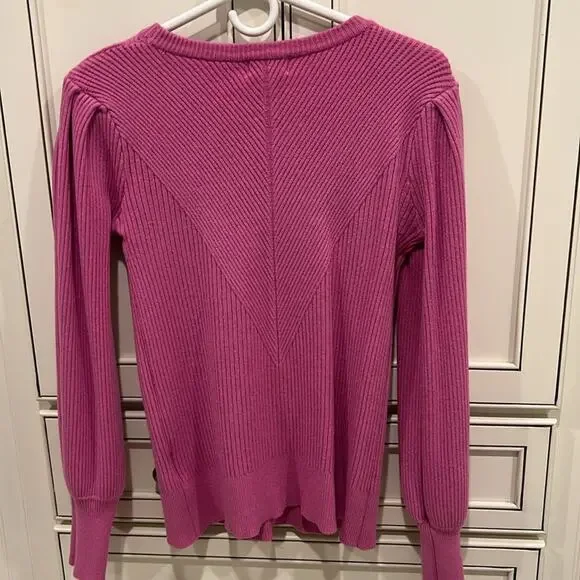 🔥🔥FIRE SALE🔥🔥 &MERCI pretty pink sweater - Picture 9 of 9